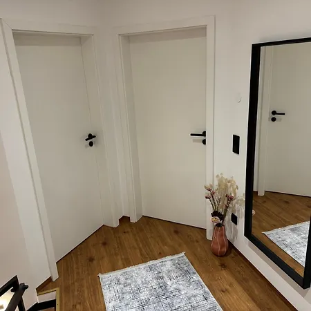 Ma Bella Apartment